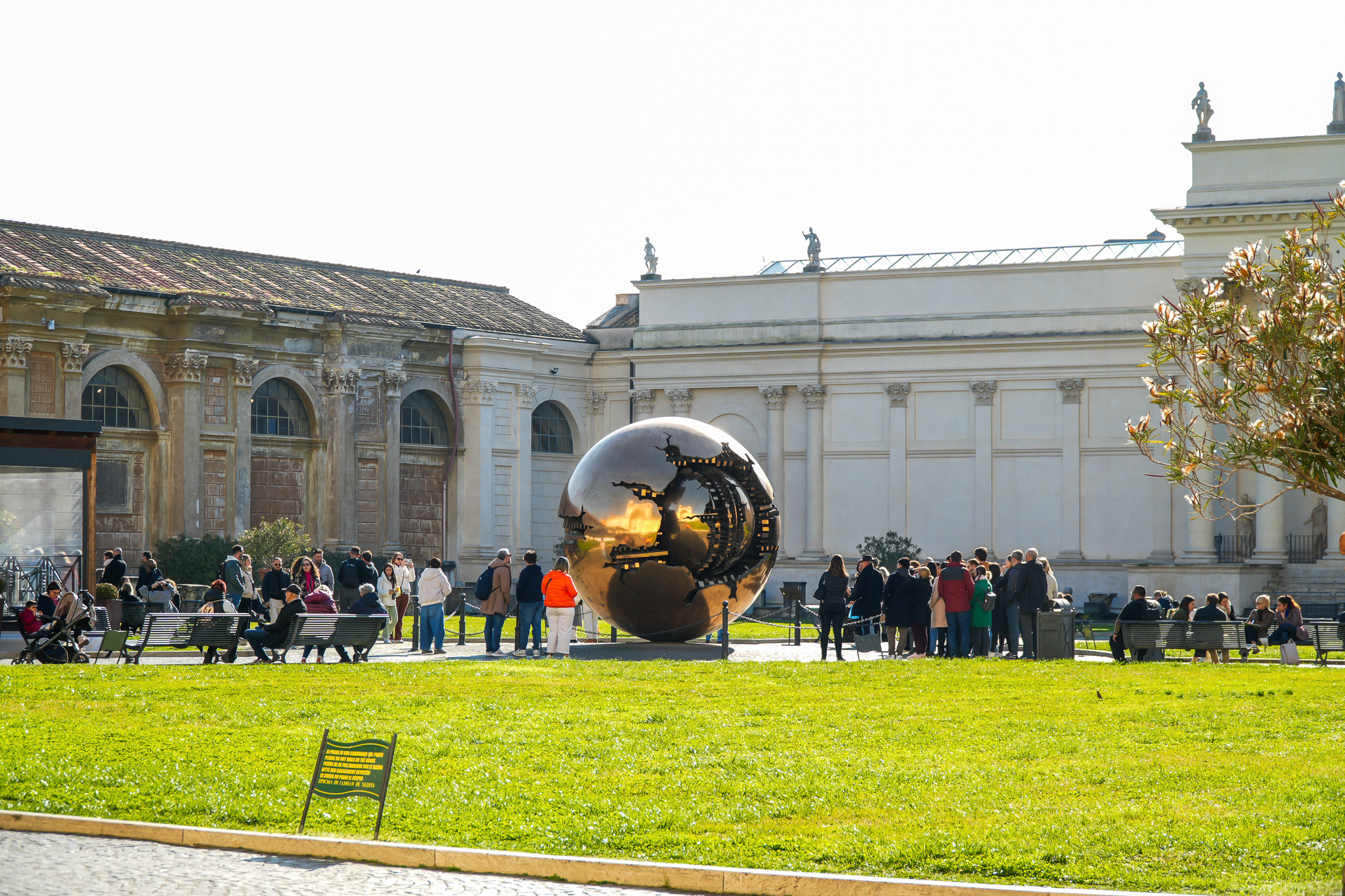 Skip the Line: VIP Vatican Experience in Small Group - Alojamientos en Roma