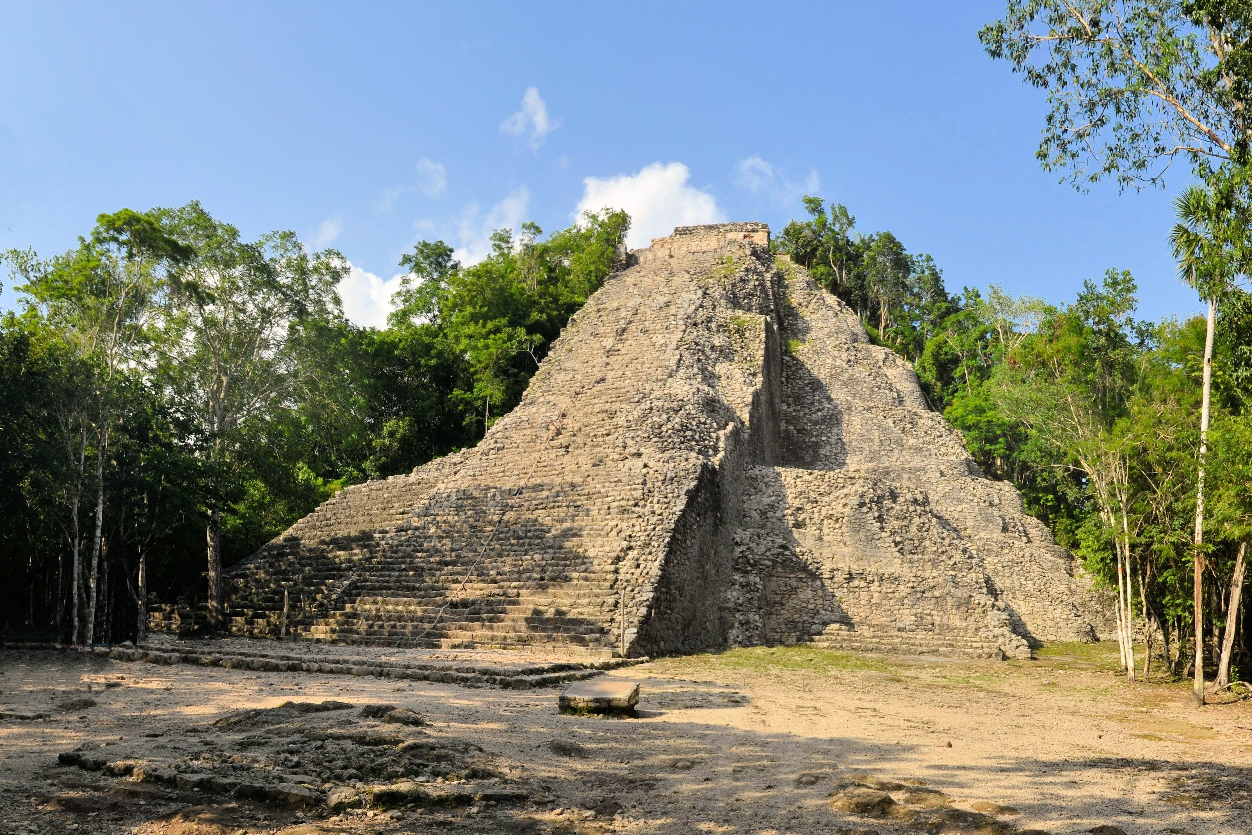 Chichén Itzá, Cobá y Cenote con Almuerzo Buffet opcional