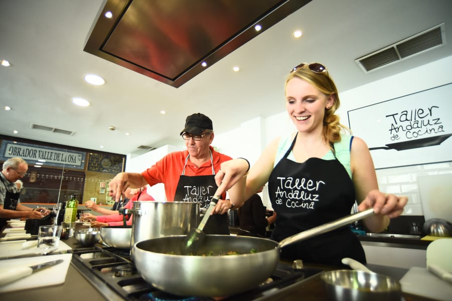 cooking-class-seville-group-making-spanish-recipes.jpg