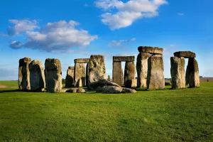 England In One Day - Stonehenge, Bath, Stratford & The Cotswolds