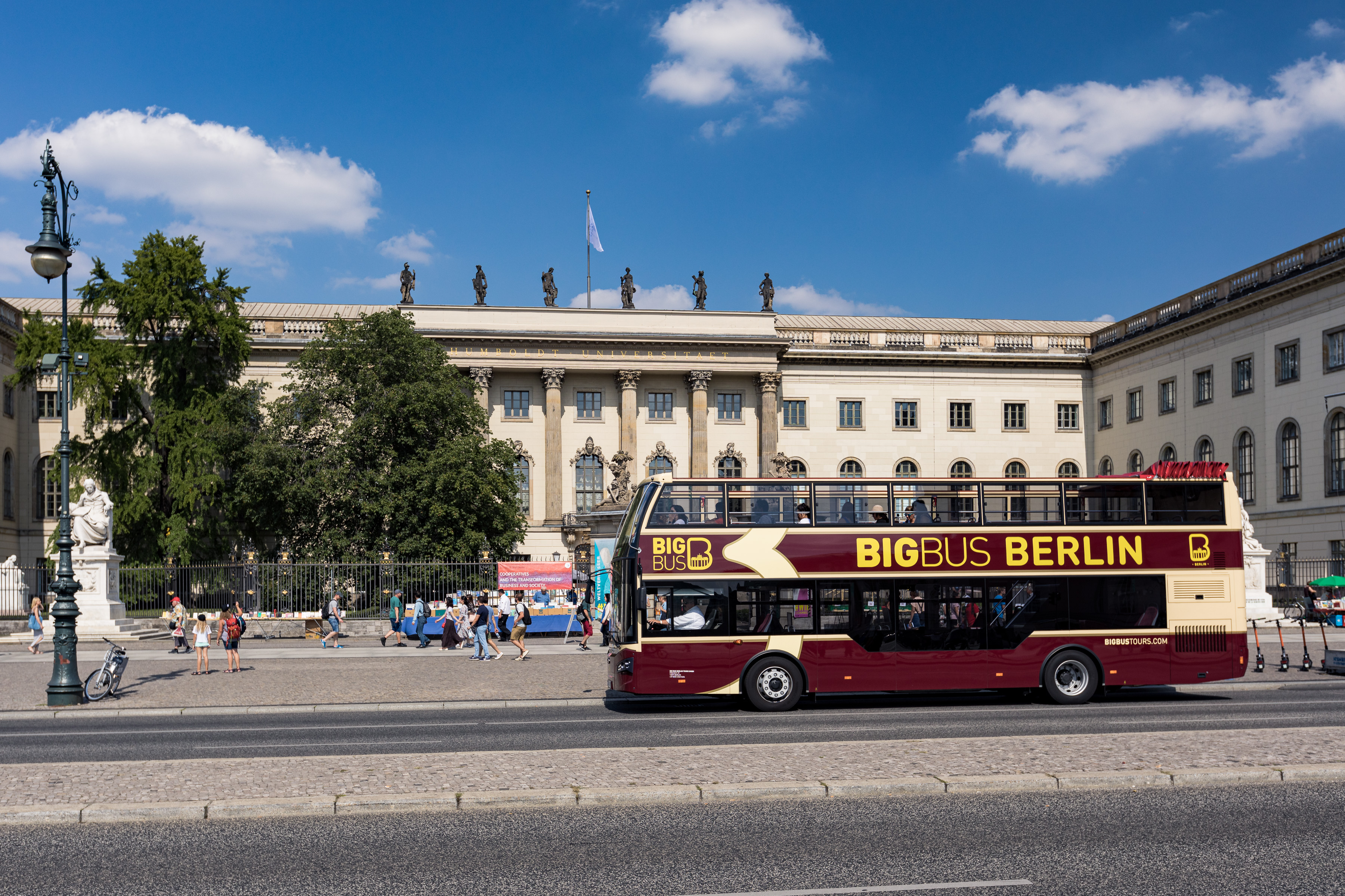 Bilhete Big Bus Berlin Discover 1-Dia Hop-on Hop-off
 - Acomodações em Berlim