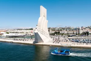 Lisbon Hop-on Hop-off Boat Tour