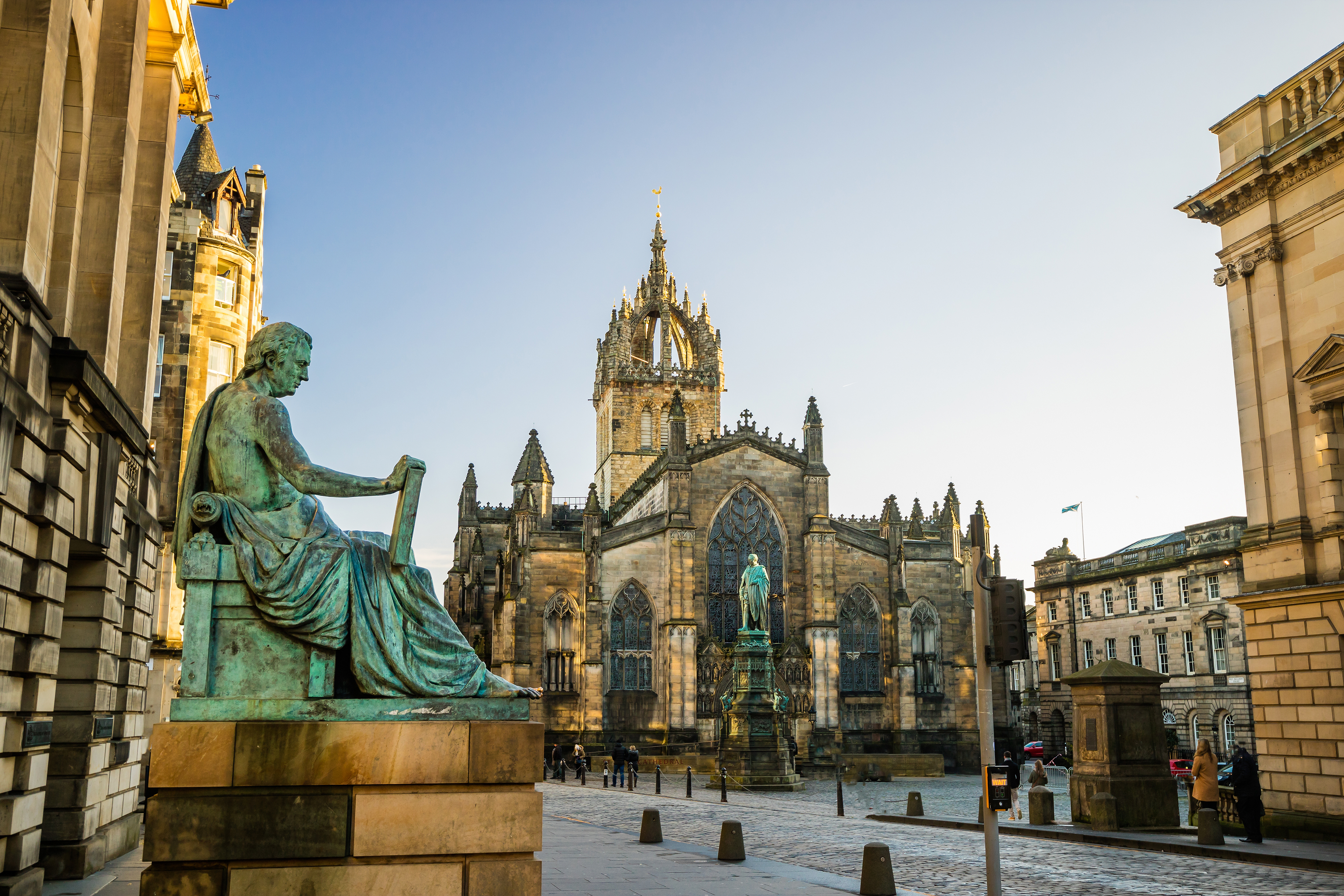 Image 2 | Edinburgh Shore Excursion: City Tour and Royal Yacht Britannia | WeShare
