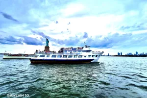 Starship Cityscape Express Sightseeing Cruise