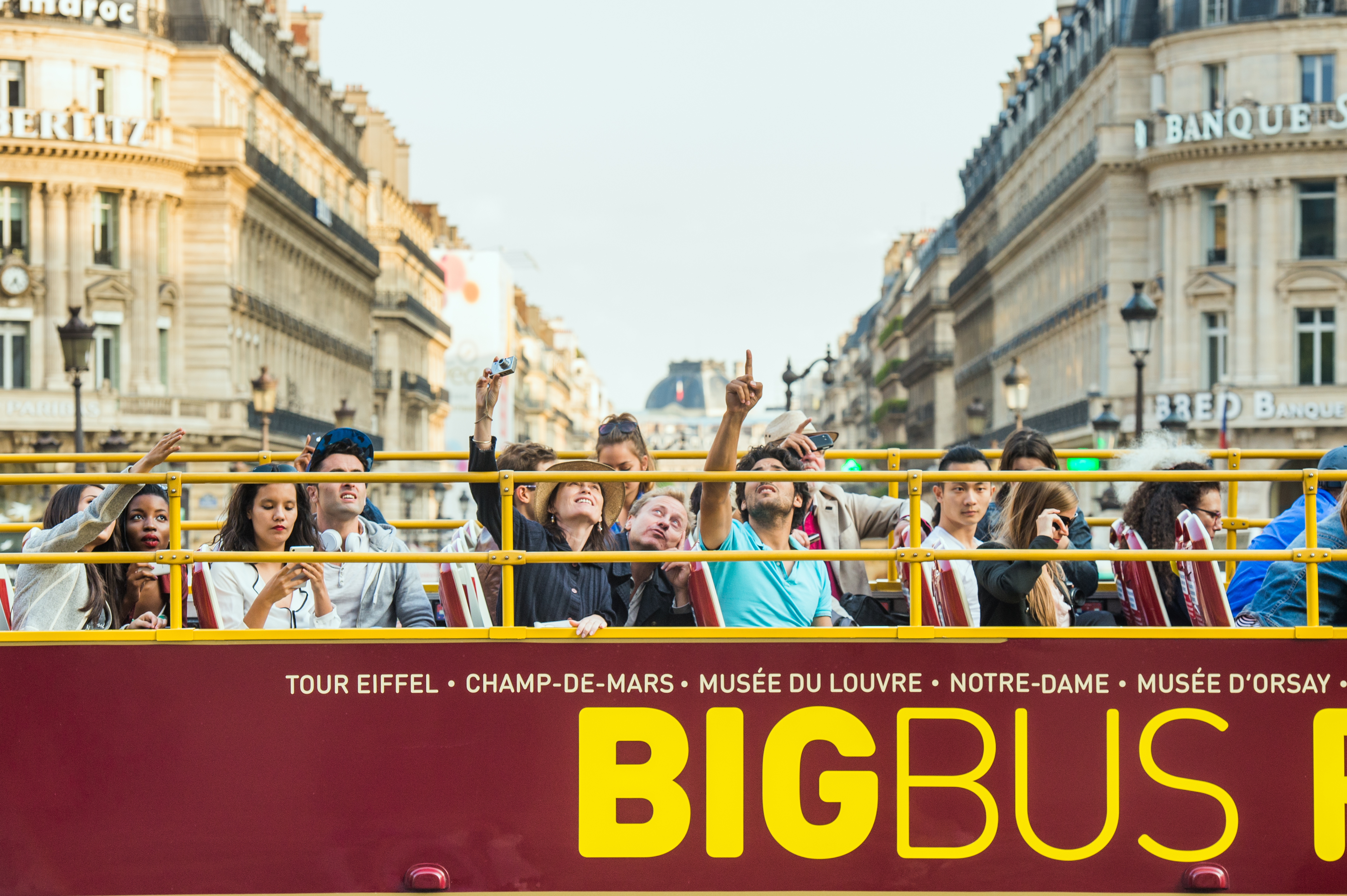 Tour Big Bus Paris Discover 1 Día Hop On Hop Off - Alojamientos en Paris