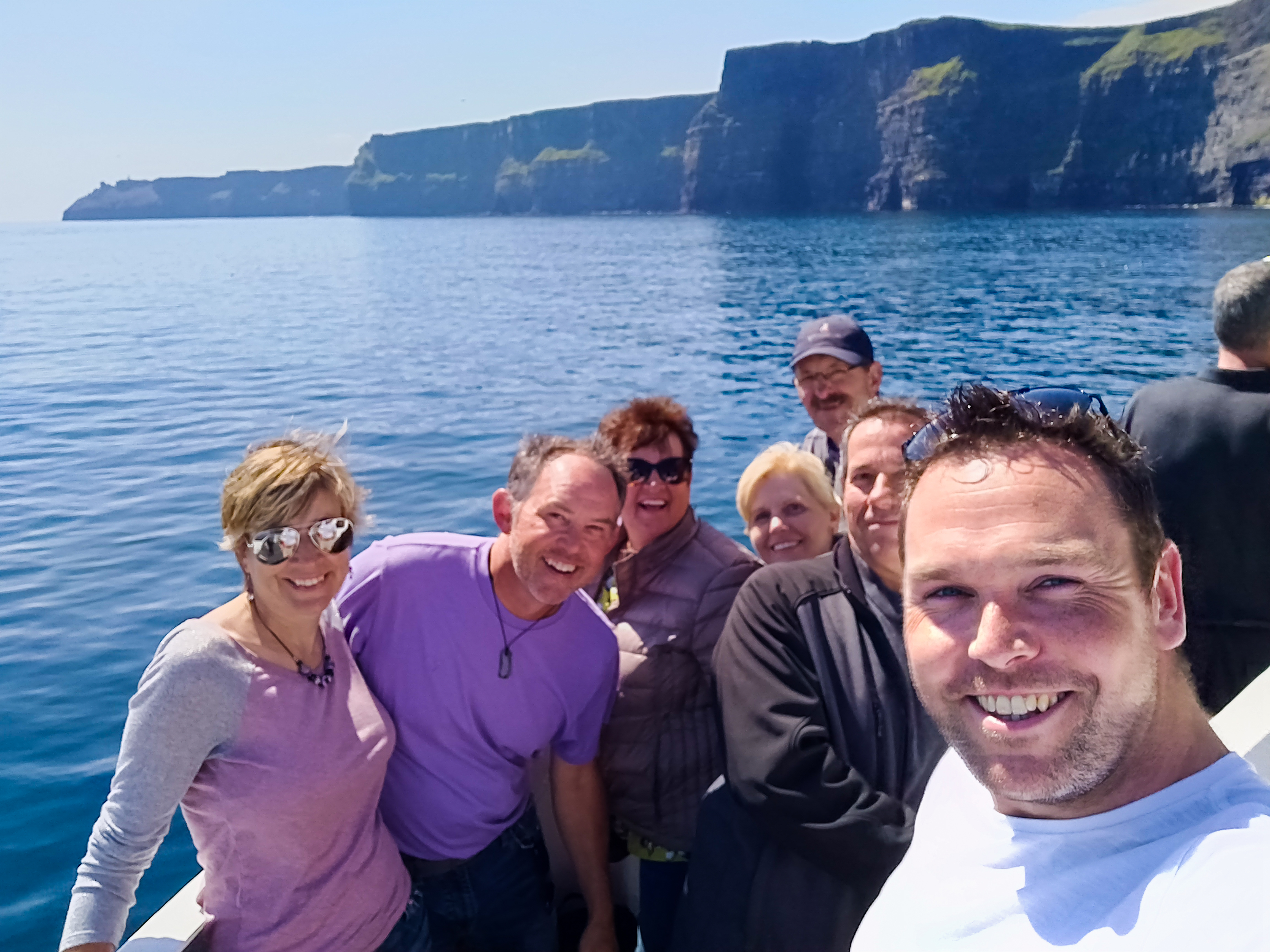Escursione a Isole Aran e Scogliere di Moher - Alloggi in Galway