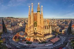 La Sagrada Familia Tour – Fast Track