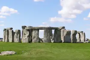 Stonehenge, Glastonbury, Bath & the South West Coast – 3 days