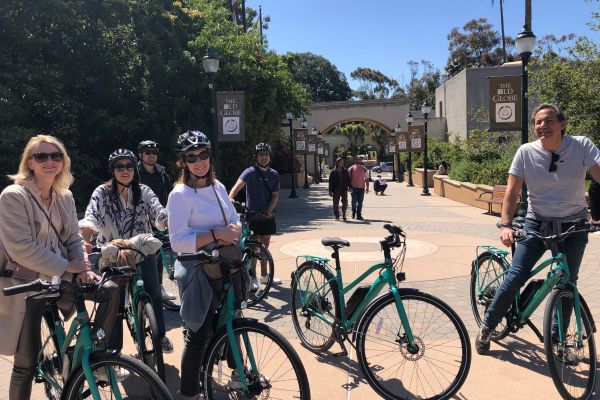San Diego Electric Bike 3 hr Tour  in English and Spanish