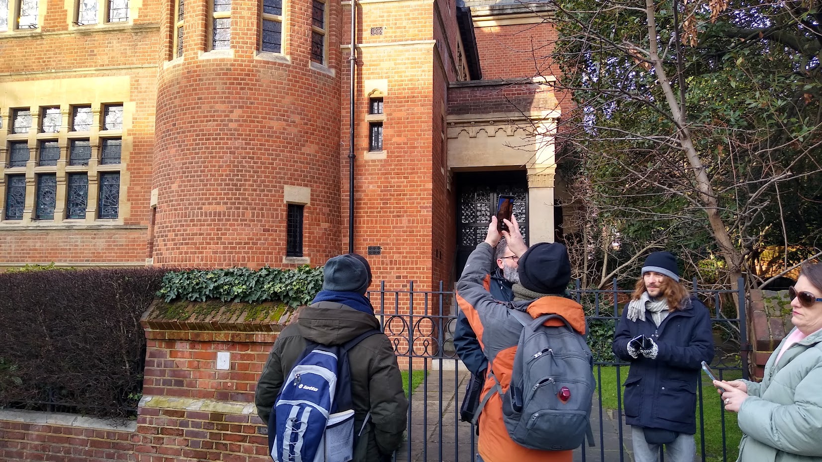 Queen London Walking tour – Image 1 | WeShare