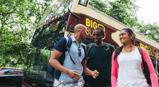  Tour Hop-on Hop-off de Big Bus Nueva York. Billete Explore de 2 Días Rutas Downtown y Uptown (Líneas Roja y Azul) - Alojamientos en Nueva York
