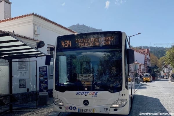 discover Sintra by bus