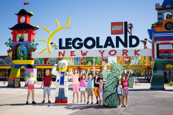 Entrance to LEGOLAND New York Theme Park