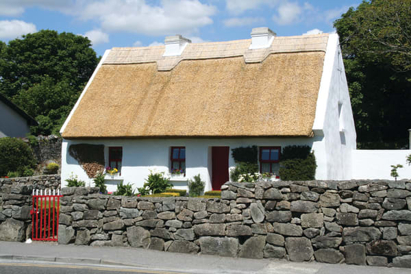 Traditional Cottage in An Spidéal