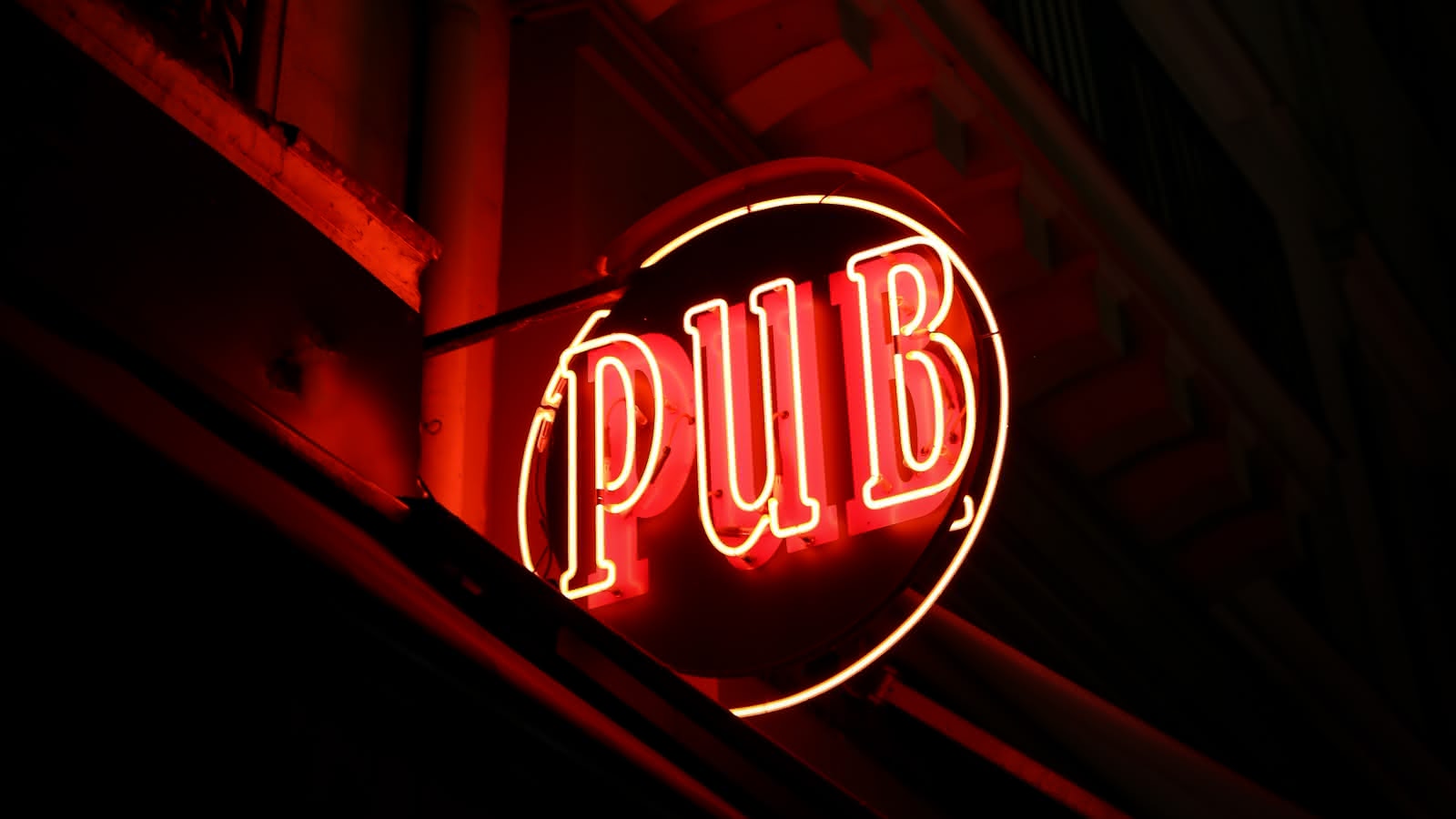 Pub Crawl Tour