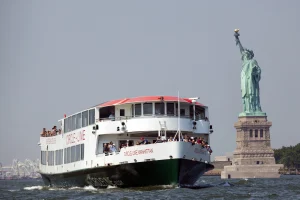 New York Circle Line Cruises Landmarks Cruise