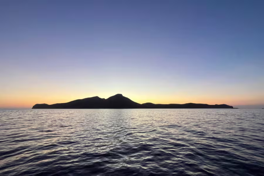 Sunset Pizza Boat Tour Andratx - Dragonera + Snorkel