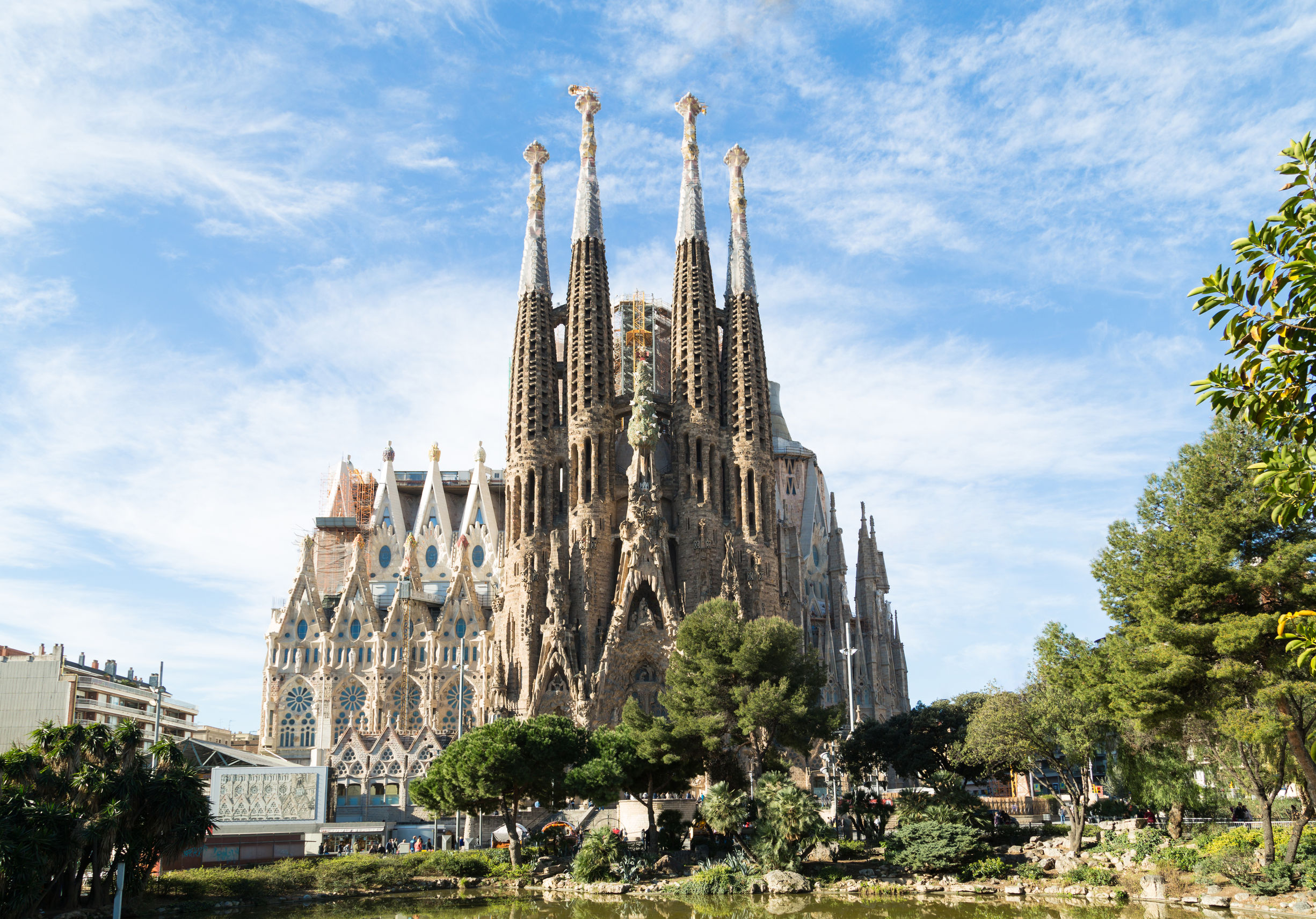 Guided Tour to Sagrada Familia & Park Güell
