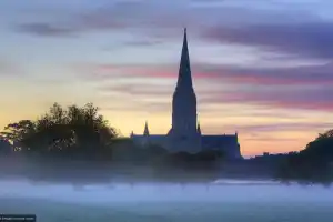 Salisbury, Stonehenge, Bath and Windsor with Traditional Christmas Lunch