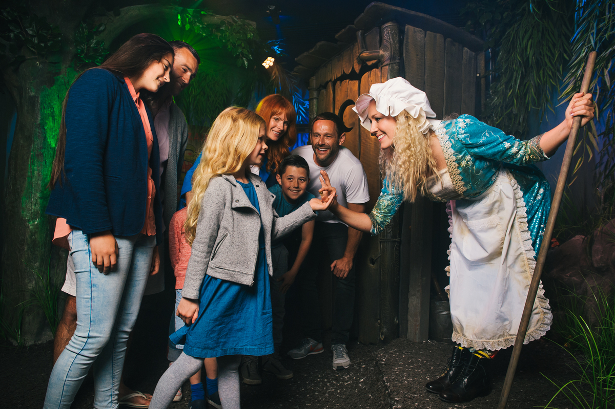 DreamWorks Tours Shrek’s Adventure London (walk up) - Image 4 | WeShare