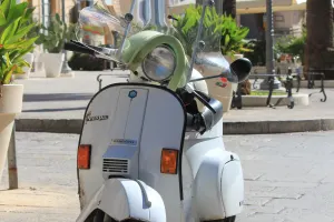 Unveiling Saigon Past by Vespa