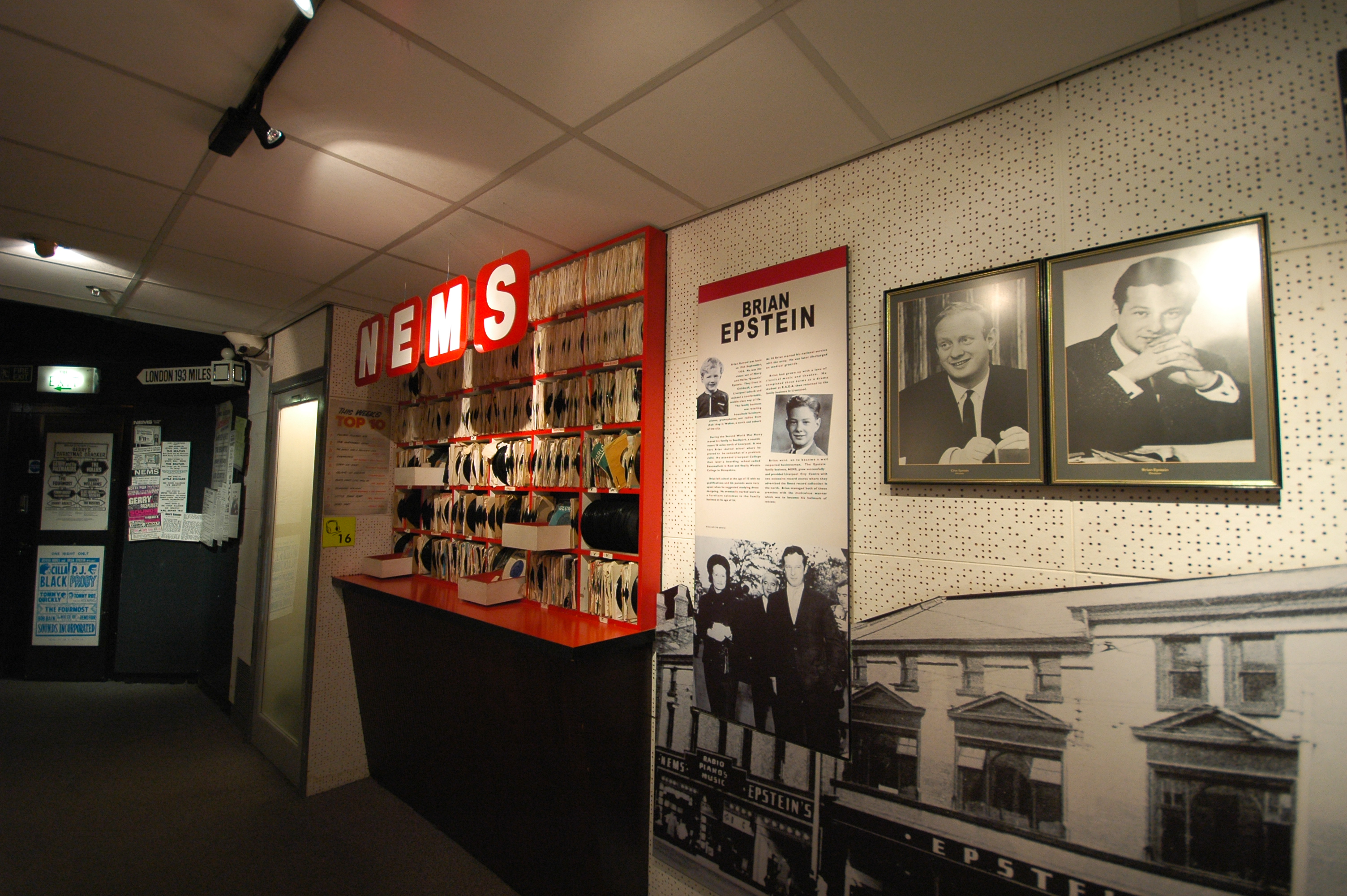 The Beatles & Liverpool - Magical Mystery Tour, Beatles Story Museum & Cavern Club – Image 3 | WeShare