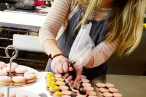 Macaron Baking Class