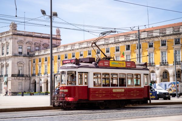 Lisbon tramcar tour