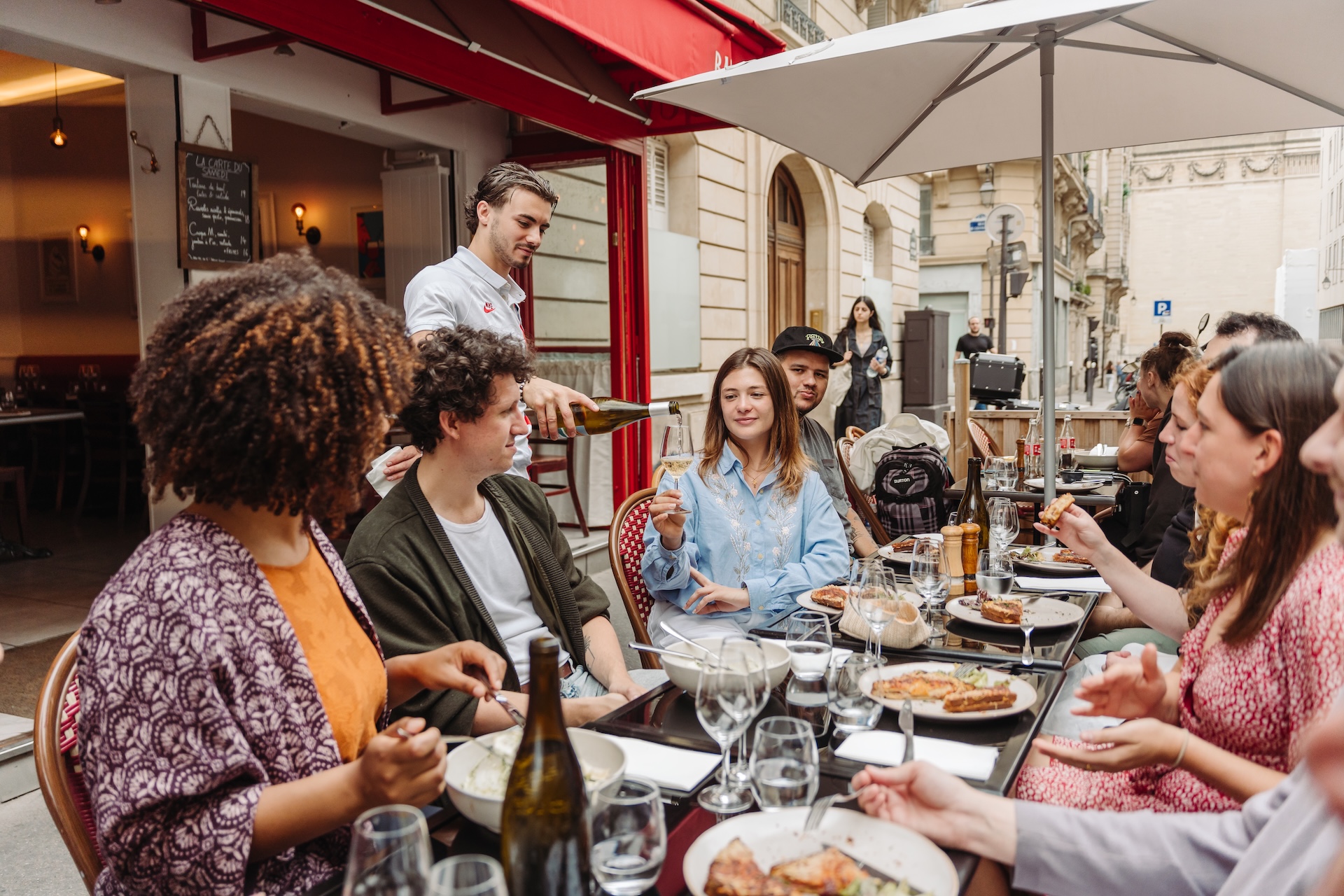 Paris Left Bank Food Tour with Latin Quarter Market in Semi-Private Group - Alloggi in Parigi