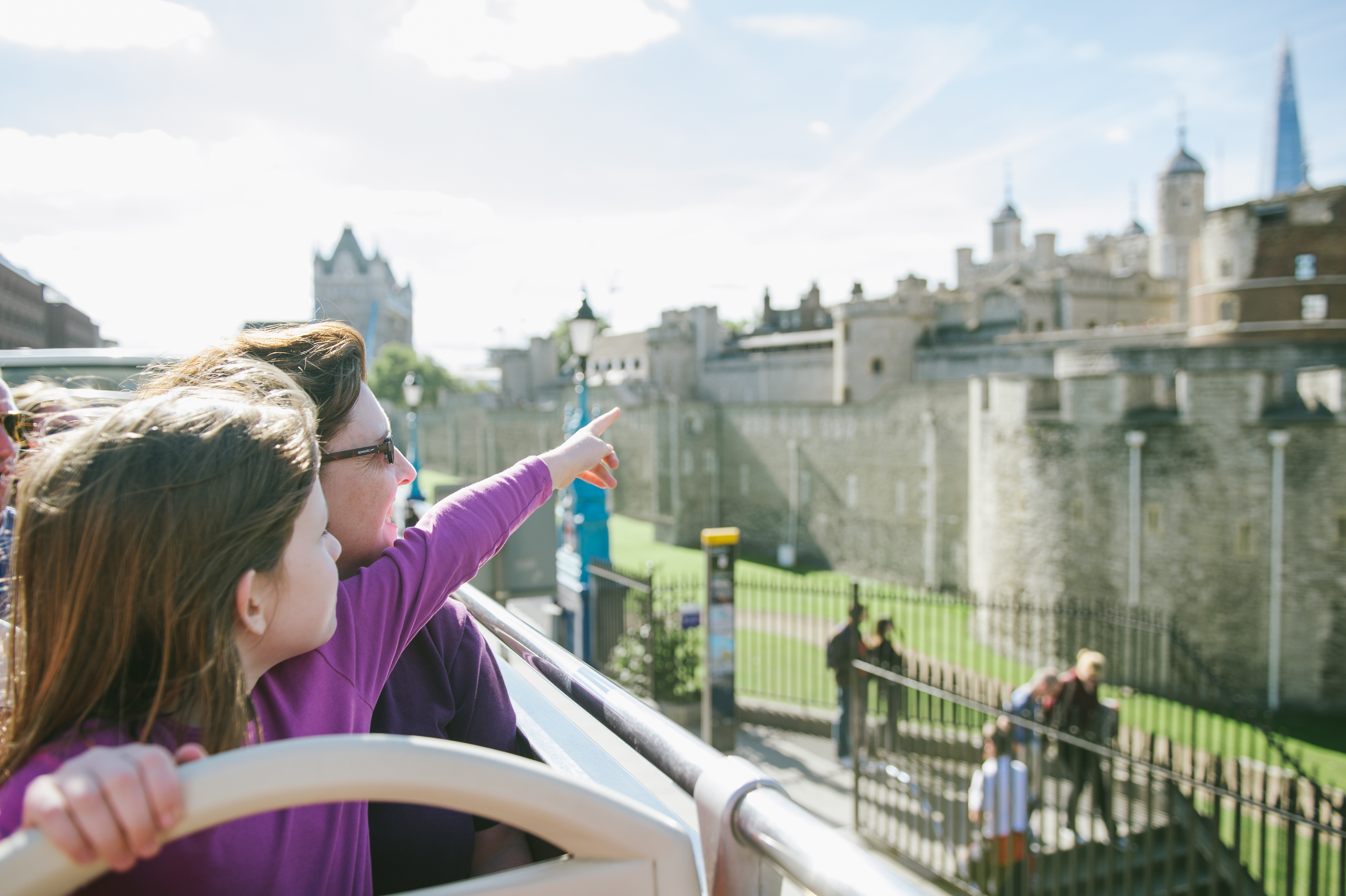 Bilhete Big Bus London Essential 2-Dias Hop-on Hop-off - Acomodações em Londres