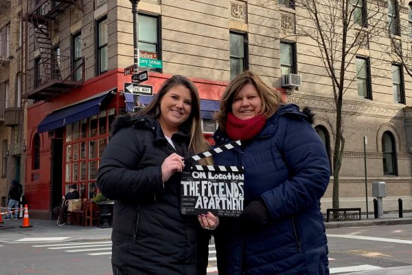 Friends Apartment on NYC TV and Movie Tour by Bus