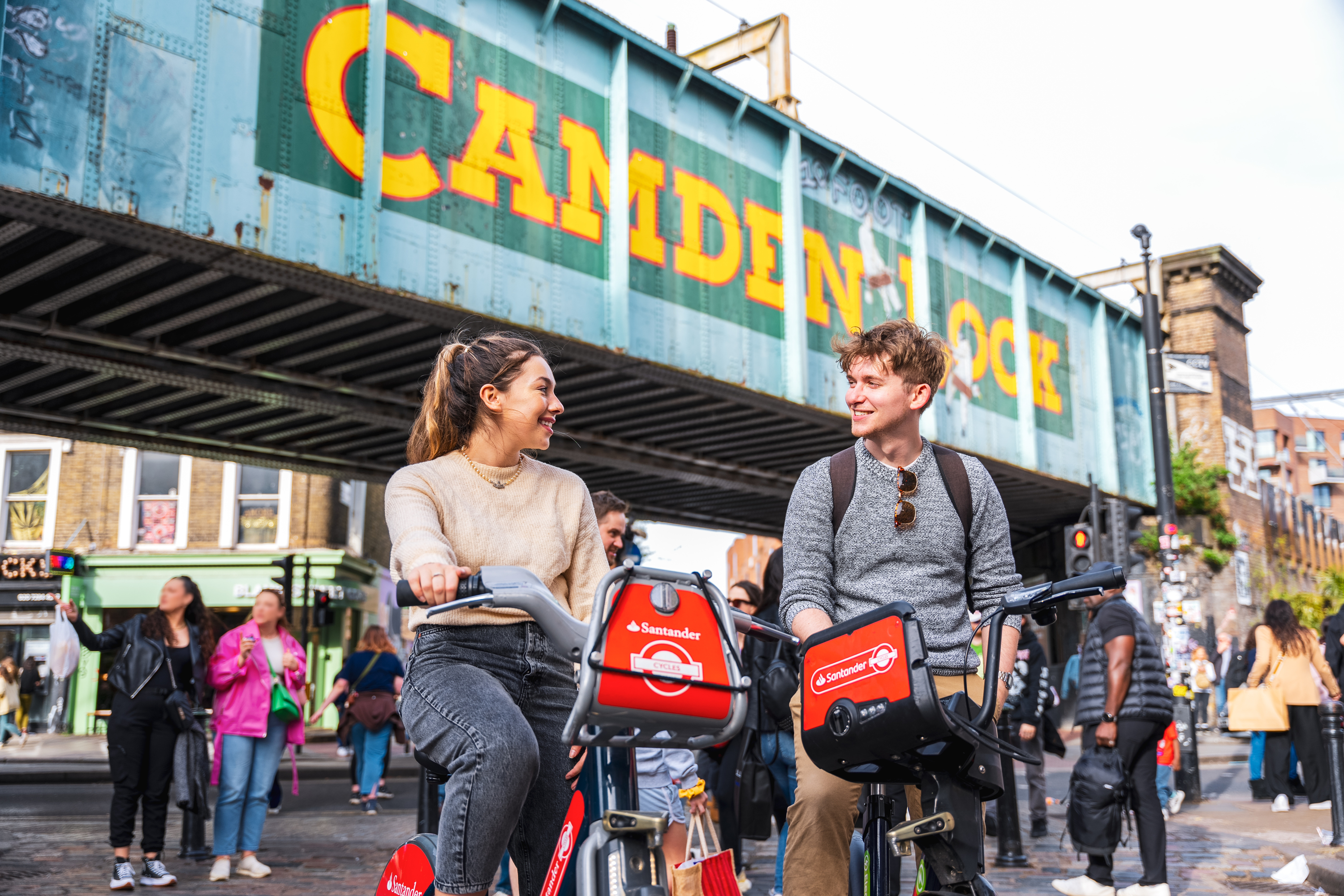 Santander Cycles – Image 3 | WeShare